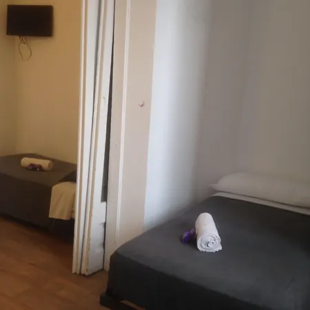 Argo Guest house